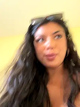 TheCrimsonBlairDarling online show from 09-16-25, 06:53