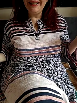 Loly2025 online show from 05-09-26, 10:20