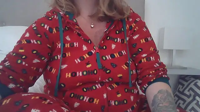 Snapshot of sizha6 chatting on 09-17-25, 09:00 sizha6 online show from 09-17-25, 09:00