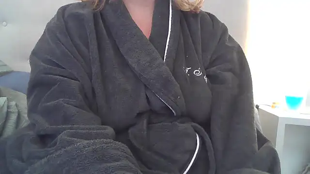 Snapshot of sizha6 chatting on 09-30-25, 09:36 sizha6 online show from 09-30-25, 09:36