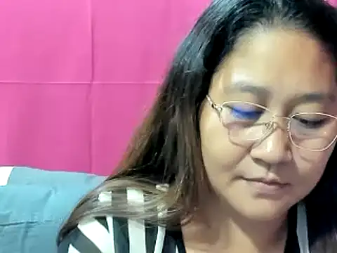 hotchubby88 online show from 12-19-24, 10:45