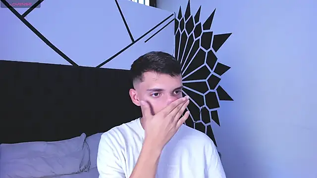 JacobRoberts1 online show from 09-24-25, 08:12