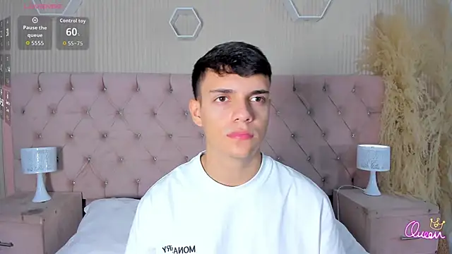 JacobRoberts1 online show from 01-05-26, 06:22