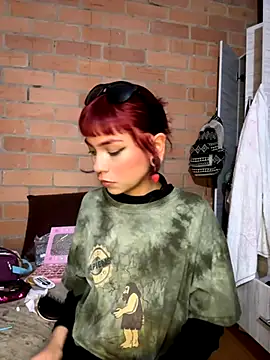 lily sex-- online show from 09-10-25, 11:05