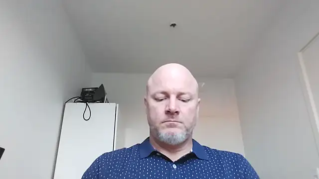 Lucifer29cm online show from 09-09-25, 08:03