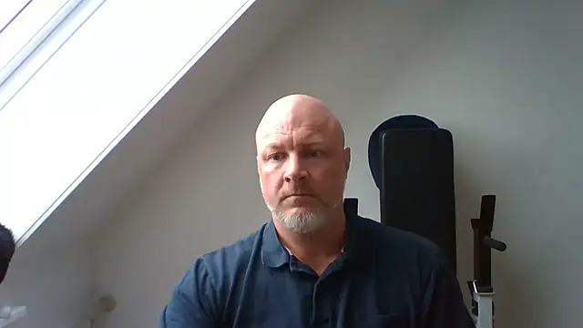 Lucifer29cm online show from 10-29-25, 08:27