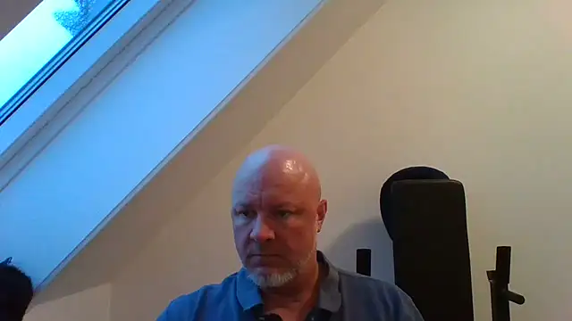 Lucifer29cm online show from 11-10-25, 07:29