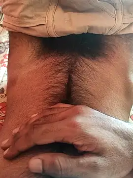 Snapshot of cocktony chatting on 03-04-25, 06:15 cocktony online show from 03-04-25, 06:15