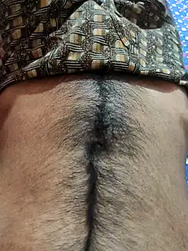 Snapshot of cocktony chatting on 10-22-25, 05:56 cocktony online show from 10-22-25, 05:56