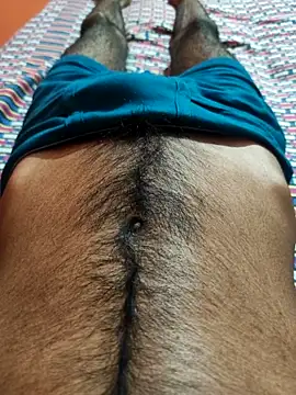 Snapshot of cocktony chatting on 10-29-25, 05:04 cocktony online show from 10-29-25, 05:04