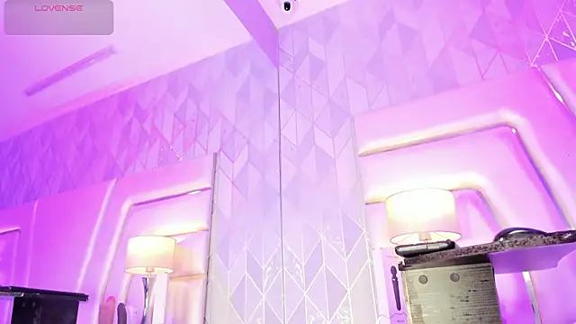 Snapshot of AnahisBennett chatting on 02-26-26, 04:22 AnahisBennett online show from 02-26-26, 04:22