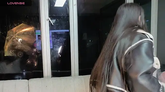 Snapshot of Ivanna_West chatting on 03-11-26, 09:59 Ivanna West online show from 03-11-26, 09:59