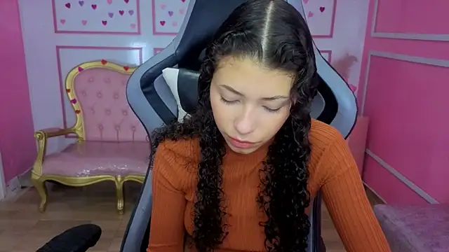 danatella a online show from 02-02-26, 12:59