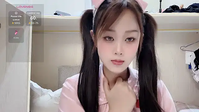 Snapshot of yueyue2003 chatting on 03-22-26, 12:52 yueyue2003 online show from 03-22-26, 12:52