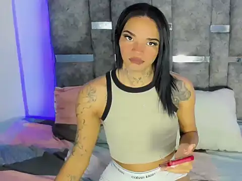 Snapshot of cherry_crushx chatting on 02-28-26, 09:27 cherry crushx online show from 02-28-26, 09:27