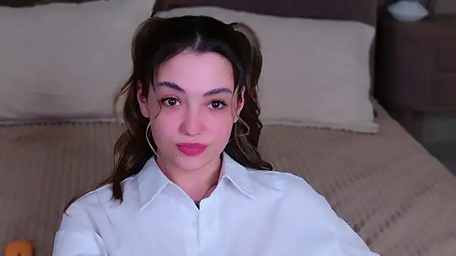 Alice Deleon online show from 02-22-25, 12:49