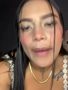 Snapshot of Emily_sharlot chatting on 02-17-26, 06:54 Emily sharlot online show from 02-17-26, 06:54