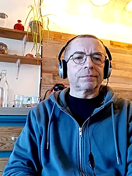 Xavspank2 online show from 01-07-26, 10:29