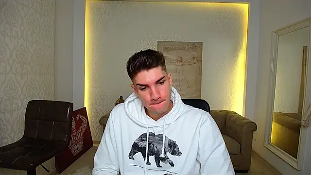 MaxKaiden online show from 10-16-25, 04:46