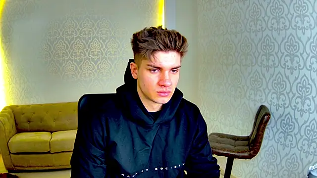 Snapshot of MaxKaiden chatting on 02-23-26, 05:49 MaxKaiden online show from 02-23-26, 05:49