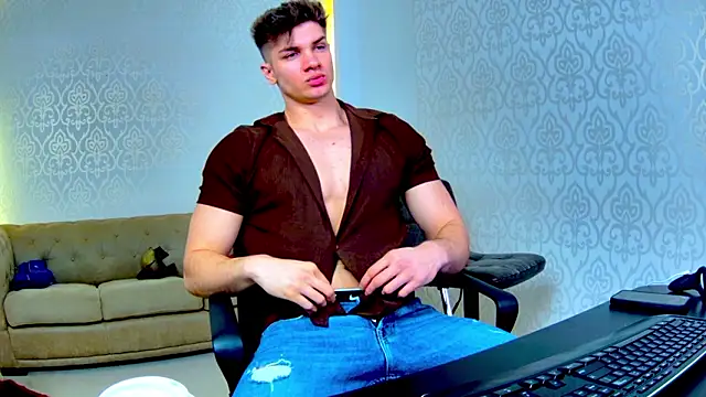 Snapshot of MaxKaiden chatting on 03-02-26, 05:30 MaxKaiden online show from 03-02-26, 05:30