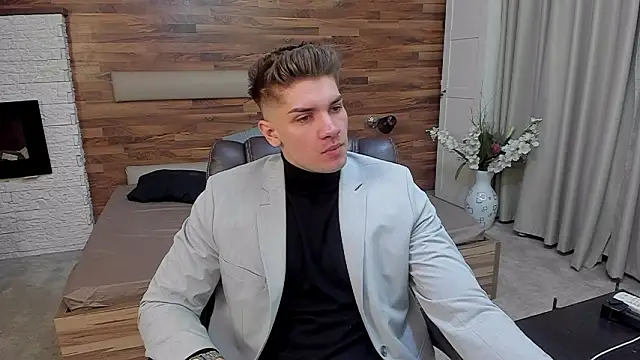 Snapshot of MaxKaiden chatting on 03-21-26, 06:07 MaxKaiden online show from 03-21-26, 06:07