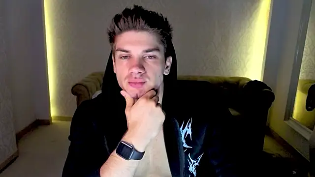 MaxKaiden online show from 06-07-26, 04:16
