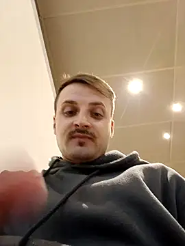 Eusuntnoulgigolo online show from 10-11-25, 07:45