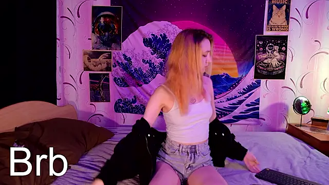 aishiro online show from 03-19-26, 07:07