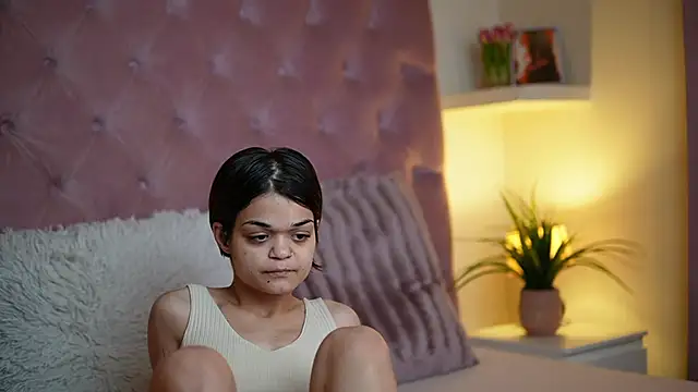 MaiaMini online show from 09-22-25, 06:43