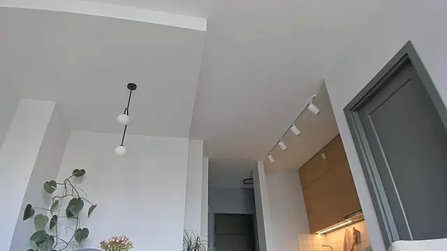 Snapshot of mey_baee chatting on 03-18-26, 08:17 mey baee online show from 03-18-26, 08:17