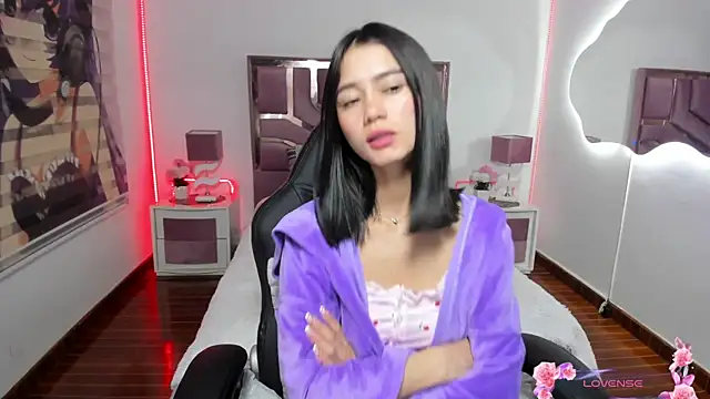 MollyCraft online show from 03-11-25, 05:46