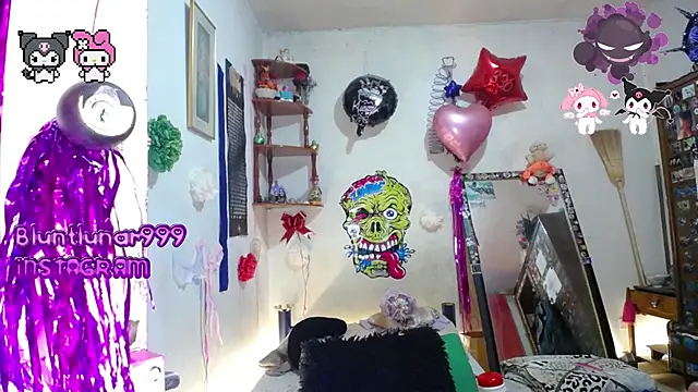 Snapshot of purplekattlyn chatting on 03-21-25, 06:40 purplekattlyn online show from 03-21-25, 06:40