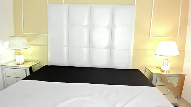 Pariss-Salvatore online show from 03-01-25, 07:48