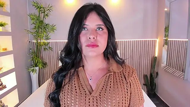 Snapshot of GeorginaReyes chatting on 02-19-26, 10:39 GeorginaReyes online show from 02-19-26, 10:39