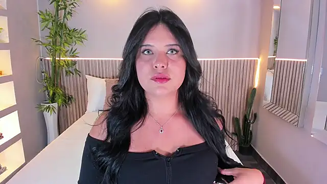 Snapshot of GeorginaReyes chatting on 02-23-26, 10:40 GeorginaReyes online show from 02-23-26, 10:40