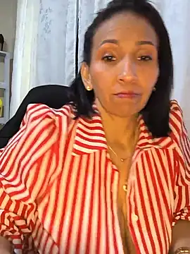 Mrsvictoriaaa online show from 06-21-26, 05:48