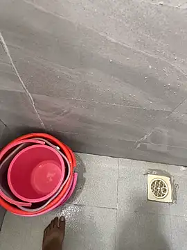 Ajzee online show from 04-22-26, 11:56