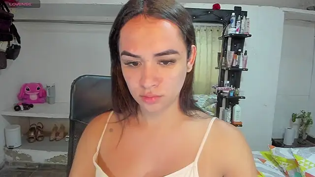 Ladyy Sweet22 online show from 04-04-26, 02:47