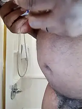 Snapshot of KingSlim56 chatting on 09-15-25, 01:22 KingSlim56 online show from 09-15-25, 01:22