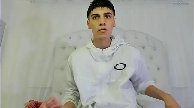 Snapshot of frank_jhonsson chatting on 03-03-25, 07:17 frank jhonsson online show from 03-03-25, 07:17