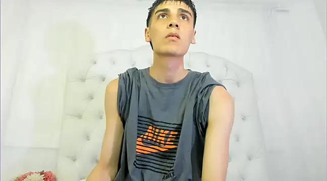 Snapshot of frank_jhonsson chatting on 03-13-25, 07:06 frank jhonsson online show from 03-13-25, 07:06