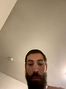 QueenM3 online show from 11-18-25, 06:45