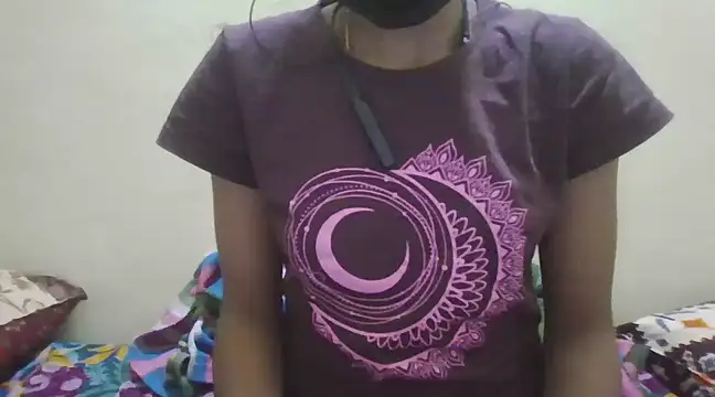 Snapshot of cutee_telugu chatting on 03-10-25, 08:15 cutee telugu online show from 03-10-25, 08:15