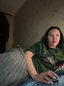 Naughtbaby 2025 online show from 02-22-25, 08:20