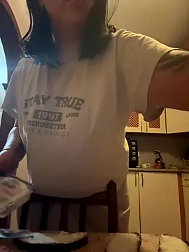 Naughtbaby 2025 online show from 11-06-25, 02:45