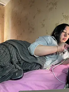Naughtbaby 2025 online show from 05-06-26, 12:43