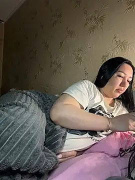Naughtbaby 2025 online show from 07-13-26, 02:03