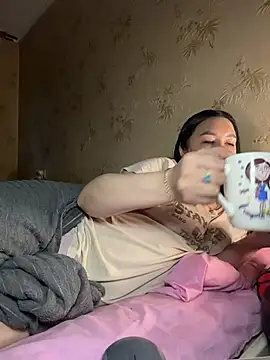 Naughtbaby 2025 online show from 07-28-26, 02:51