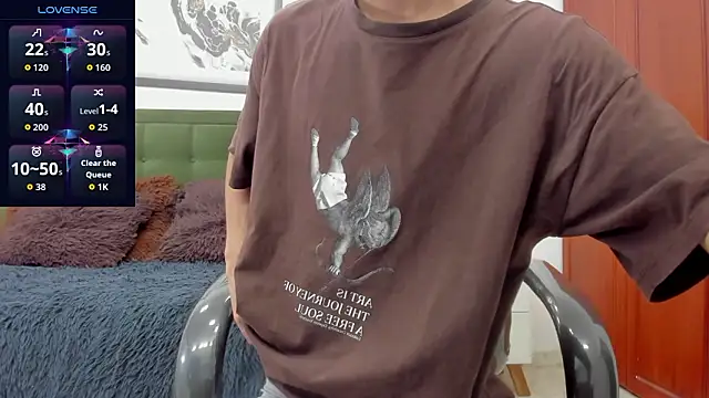 Snapshot of Johann_sex chatting on 03-11-26, 05:30 Johann sex online show from 03-11-26, 05:30